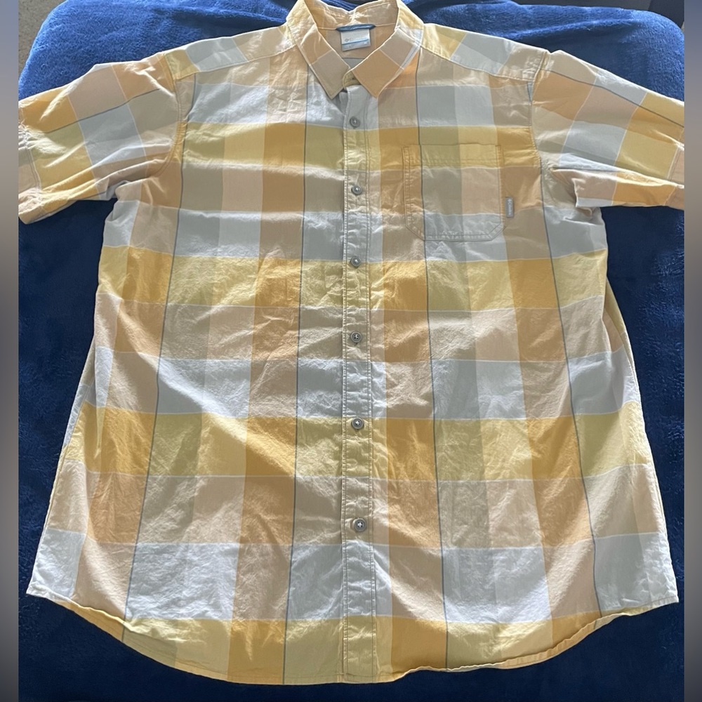 Columbia Mens Casual Button Down Size XL Gray Yellow Logo Camping Outdoors - Picture 1 of 6